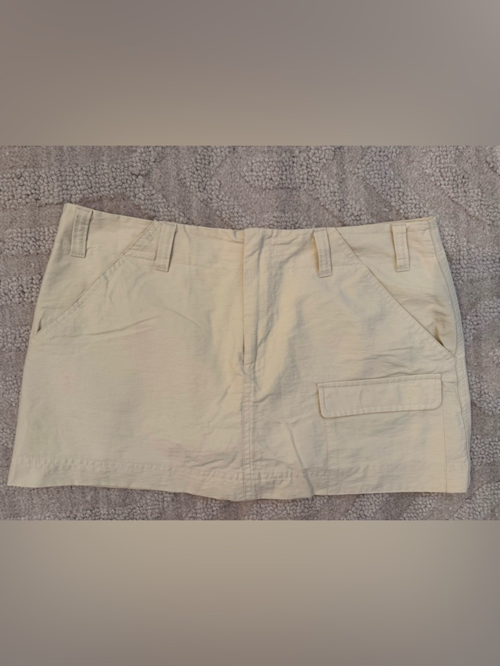 Zara Women’s Cargo Skort (Cream, size L)